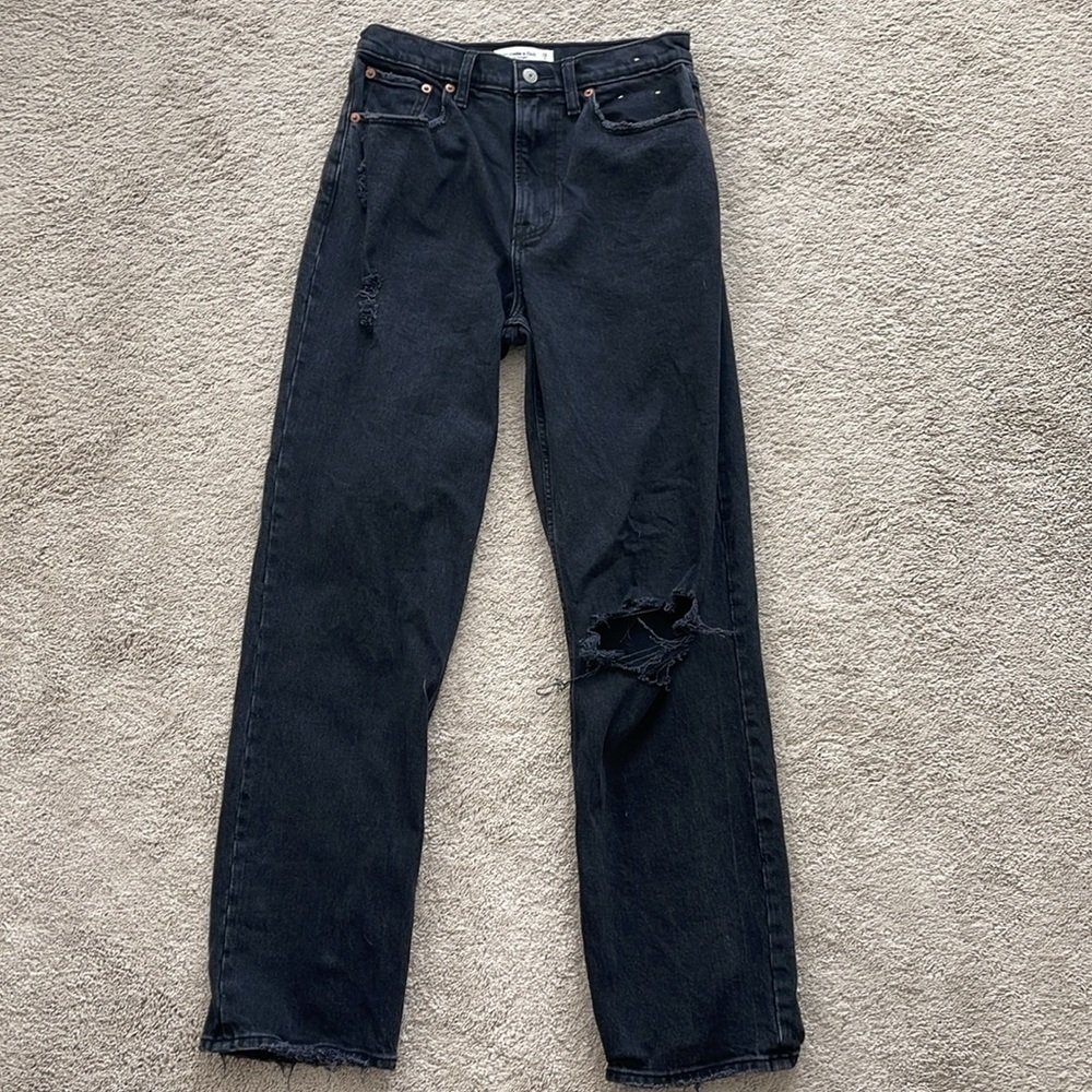 Abercrombie & Fitch The 90’s Straight Ultra High Rise Size 28/6R
